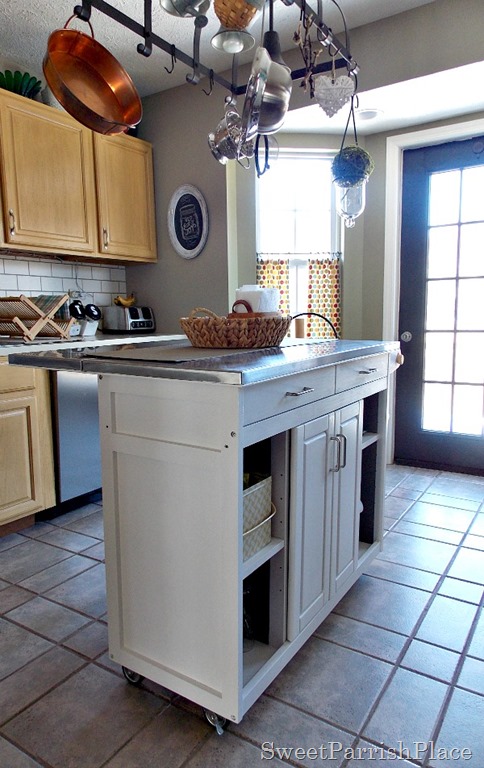 [kitchen%2520island4%255B3%255D.jpg]