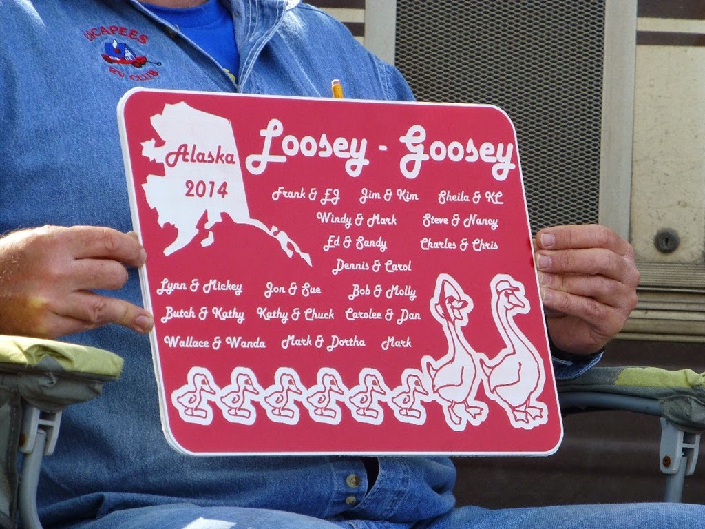 [Loosey-Goosey-Sign3.jpg]
