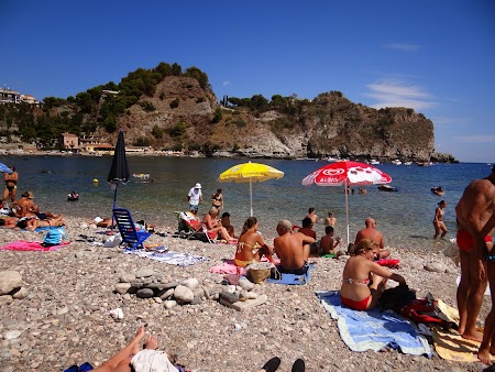 23. Plaja Taormina.JPG