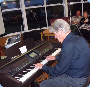 Ian Jackson gave us a cameo covering a broad spectrum of genres on our Clavinova CVP-509