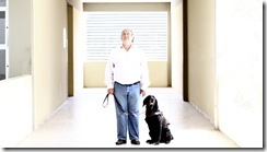 Crédito Alcione Ferreira DPD.A Press Perfil para a revista Aurora com o professor Francisco Joséde Lima, ele da aula de educacao inclusiva e fundou o Centro de Estudos Inclusivos. Ele é cego e tem um cão-guia chamado Okra.