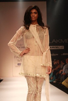 Rina Dhaka  collection at Day 1 - LFW Winter Festive 2011 (4)