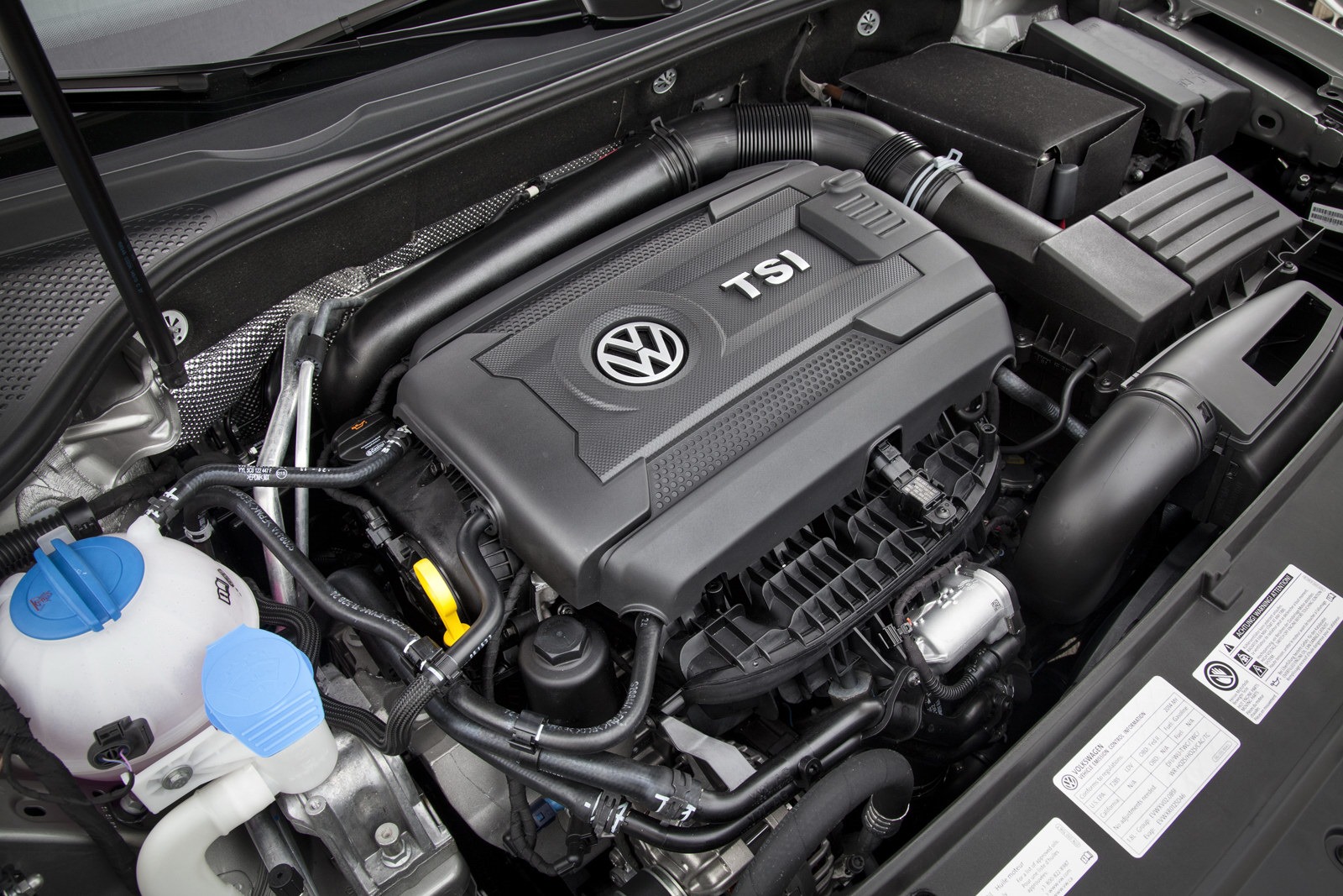 [2014-VW-Passat-Sport-9%255B2%255D.jpg]