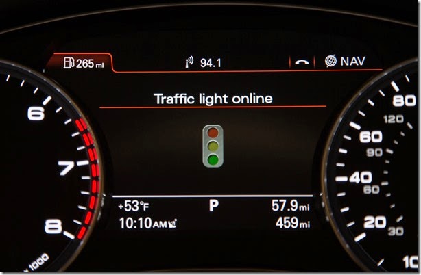 Audi_Online_traffic_light_information_Audi_52453