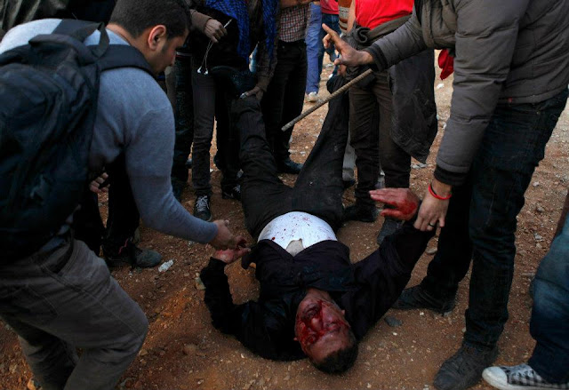 صور من الفوضى المنظمة التي تقف وراءها المعارضة المصرية وما تسمى جبهة الإنقاذ 480991_513038845399078_1823926480_n