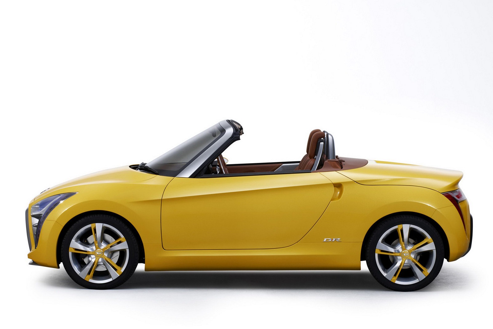 [Daihatsu-Concepts-1%255B2%255D.jpg]