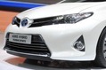 2013-Toyota-Auris-Touring-Sports-18