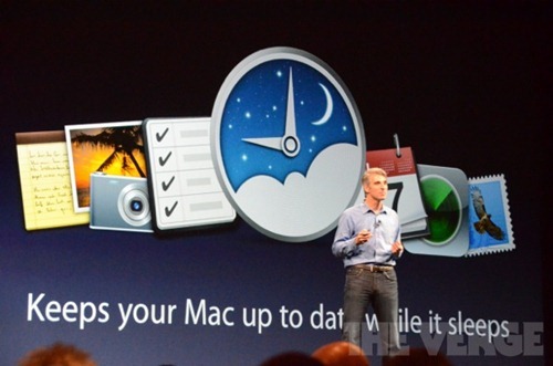 Power Nap 則是一個令人眼睛為之一亮的功能，當 Mac 進入休眠狀態的時候，Mac 仍可以透過 Power Nap 繼續運作
