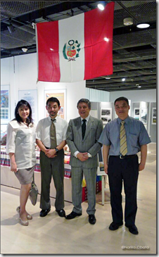 (De izq a derecha) Susan de Cárdenas, Hidaka Kenzo, Julio Cárdenas y Matsumoto Kojiro-Noriko.Obata