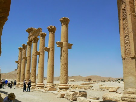 25. Ruine romane la Palmyra.JPG