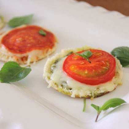 mini-pita-pizzas-recipe-photo-420x420-aneedham-1113.jpg