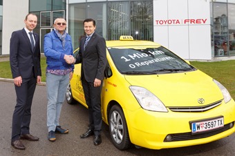 Toyota-Prius-Taxi-#