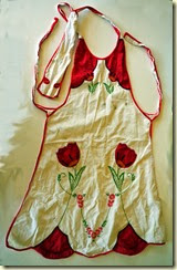 vintage tulip apron