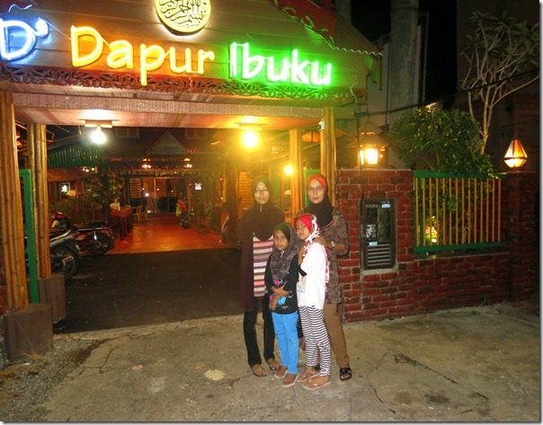 Pudin Ttg Restoran D Dapur Ibuku Santapan Sekeluarga Di Alor Setar Tempat Restoran D Dapur Ibuku Jalan Kampung Perak Alor Setar Kedah Coordinate N06 07 254 E100 21 936