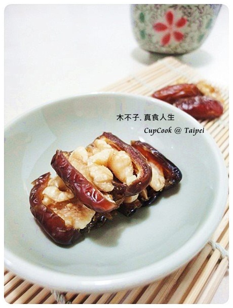 椰棗核桃 Dates with Walnuts (2)