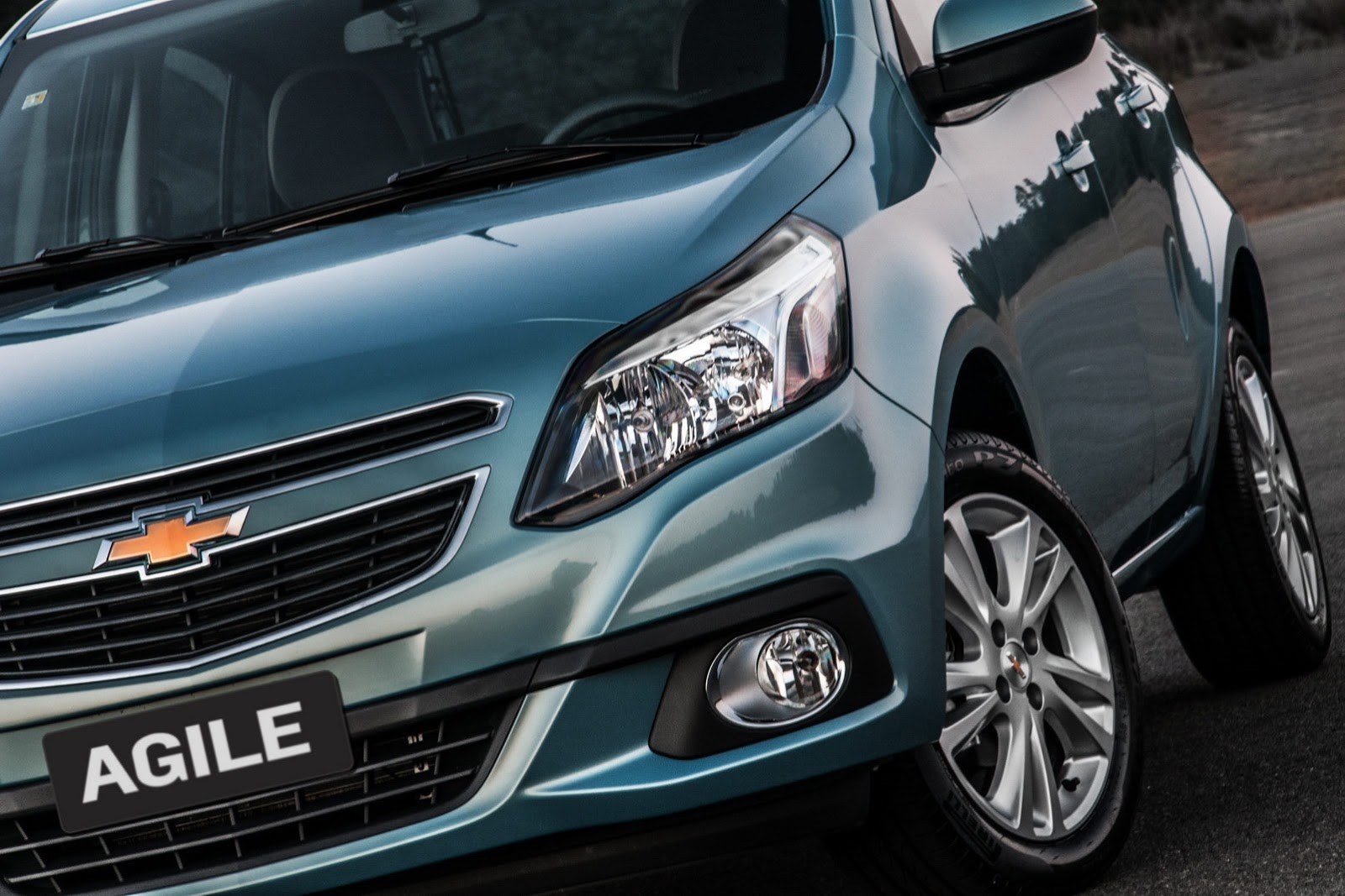 [2014-Chevrolet-Agile-21%255B2%255D.jpg]