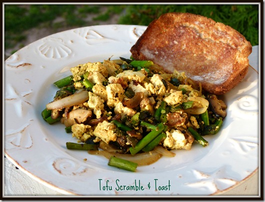 tofu scramble & toast