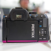 pentax-k-s2-pink-rear.jpg