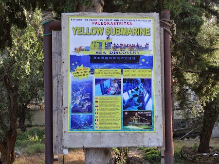 11. Yellow submarine Paleokastrita.JPG