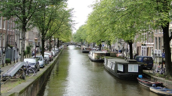 Canal em Amsterdã