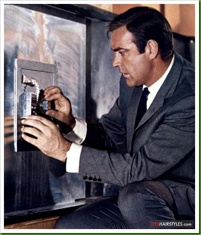 sean-connery-opening-safe-classic-clean-cut-hairstyle