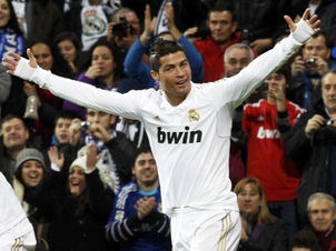 [Madrid-Santander-Cristiano-Ronaldo-ComasReuters_LANIMA20120218_0043_25%255B3%255D.jpg]