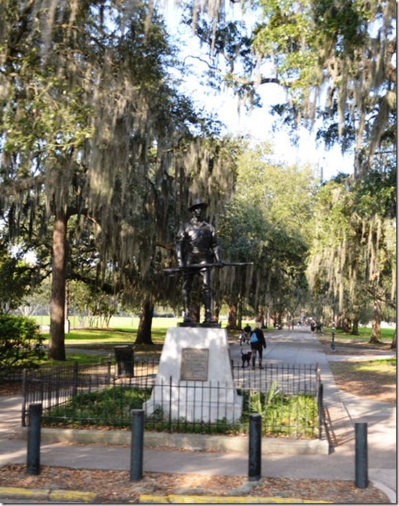 Savannah Spanish American war memorial forsyth park