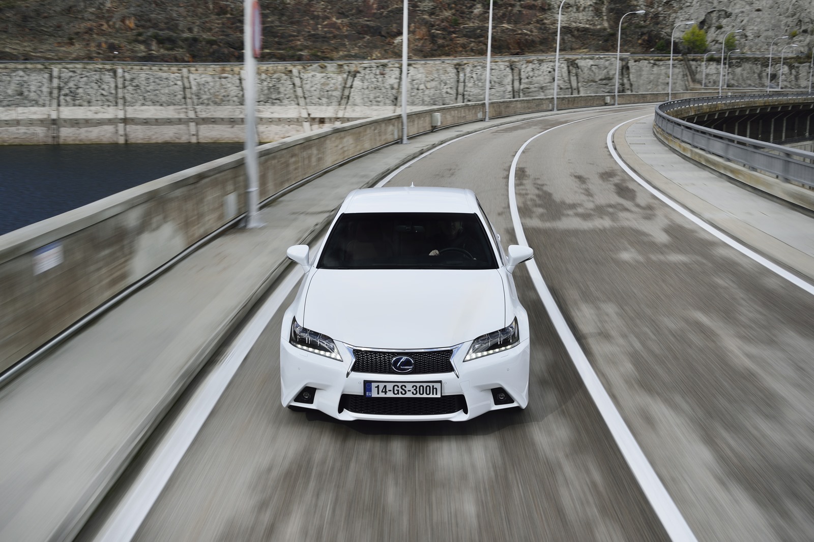 [Lexus-GS-300h-F-Sport-2%255B3%255D.jpg]
