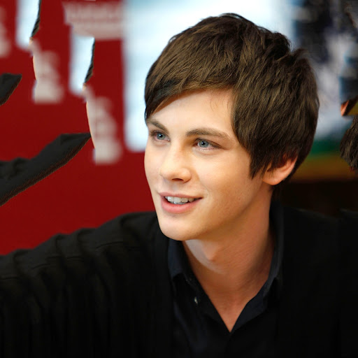 Hd-184032-ascw184032