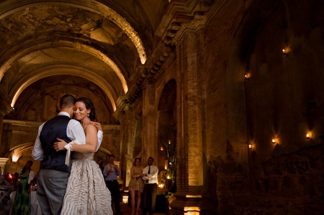 [Destination-Wedding-in-Guatemala-by-Davina-%252B-Daniel-Photography-13%255B6%255D.jpg]