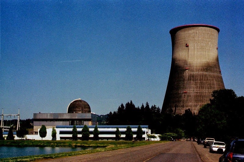 [FH000006-Trojan-Nuclear-Power-Plant-%255B1%255D.jpg]