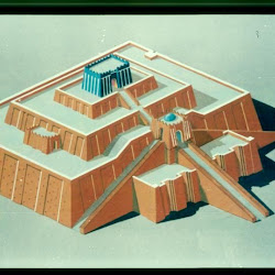 03 Mesopotamia - Reconstrucción del Zigurat de Ur-Namu en Ur