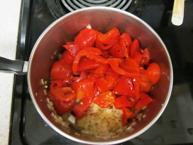 [roasted%2520pepper%2520pasta%2520074%255B2%255D.jpg]