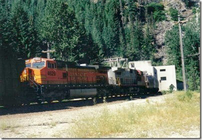 BNSF C44-9W #4629 entering the East Portal of the Cascade Tunnel at Berne, Washington in 2000