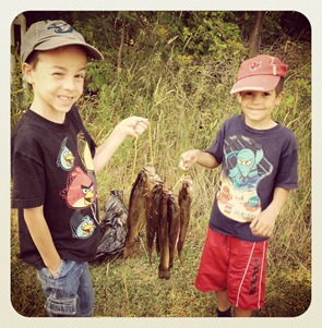 boys fishing[4]