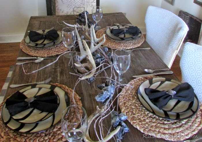[Rustic%2520and%2520refined%2520tablescape%2520using%2520antlers%2520for%2520a%2520woodland%2520setting%255B3%255D.jpg]