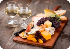 Gourmet Cheeseplate with Wine