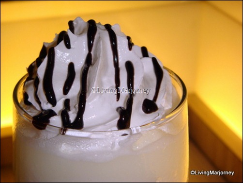 Akiba Cafe Megamall: The Original Yogurt Chiru 