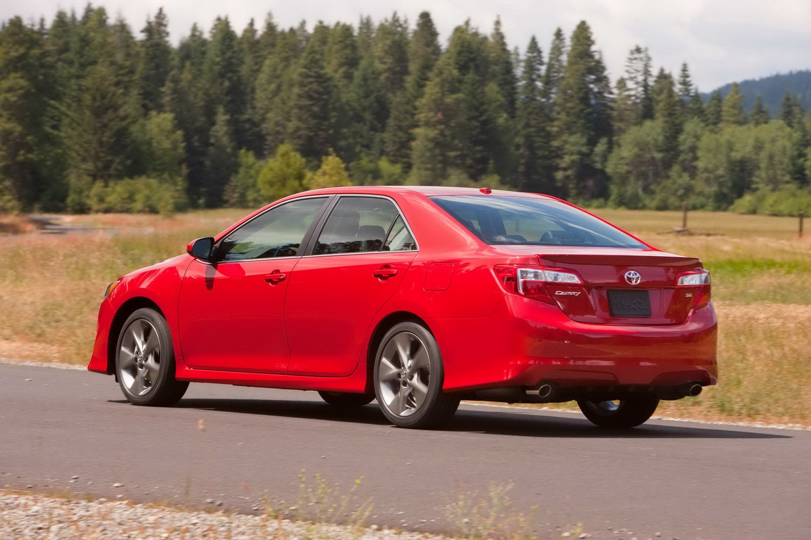 [Toyota-Camry-4%255B2%255D.jpg]