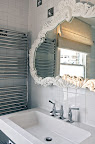 29 - Child's bathroom with Marcel Wanders mirror.jpg