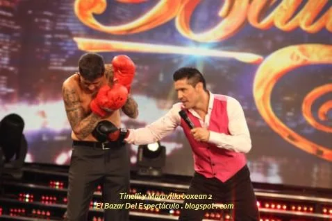 Tinelli y Maravilla boxean 2.jpg