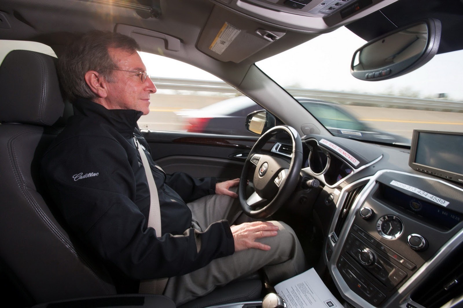 [Autonomous-Driving-1%255B3%255D.jpg]
