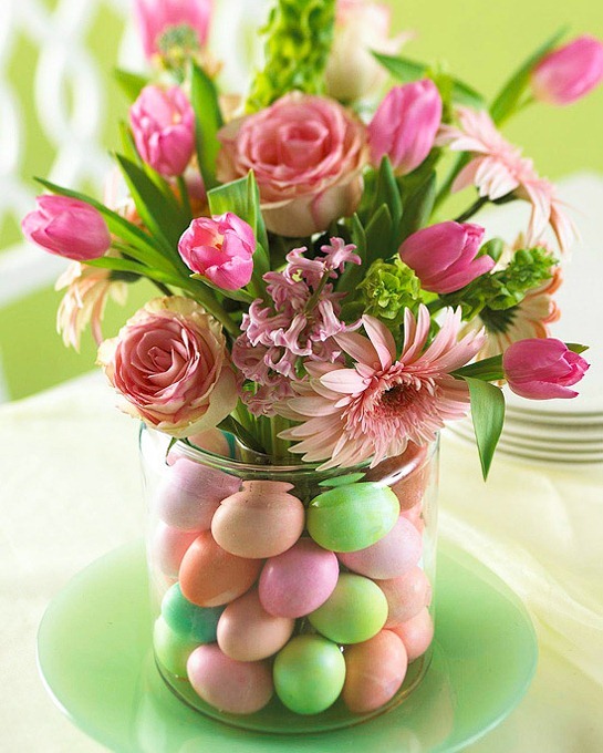 floral-and-egg-vase