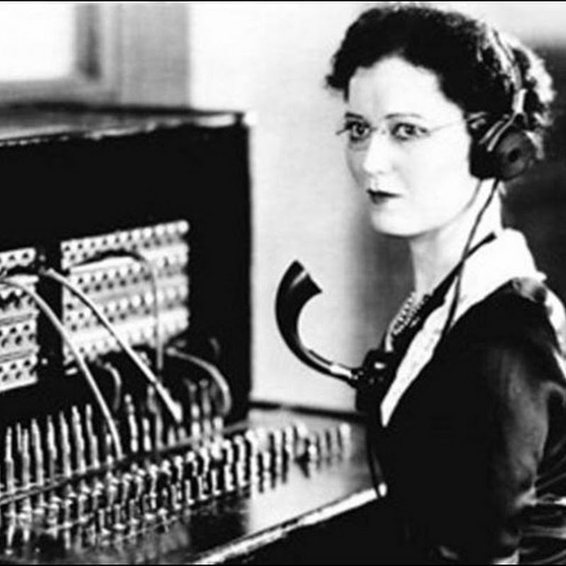 "Алло, барышня!": История телефонисток