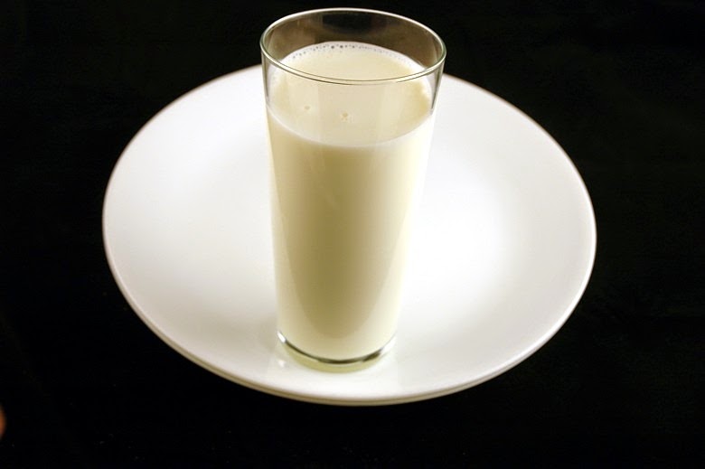 calories-in-whole-milk