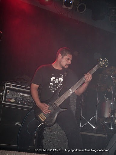 [PORK%2520%252B%2520D-MENTE%2520en%2520XLR%252025-09-2010%2520%252818%2529%255B2%255D.jpg]