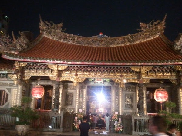16. templul Longshan.jpg