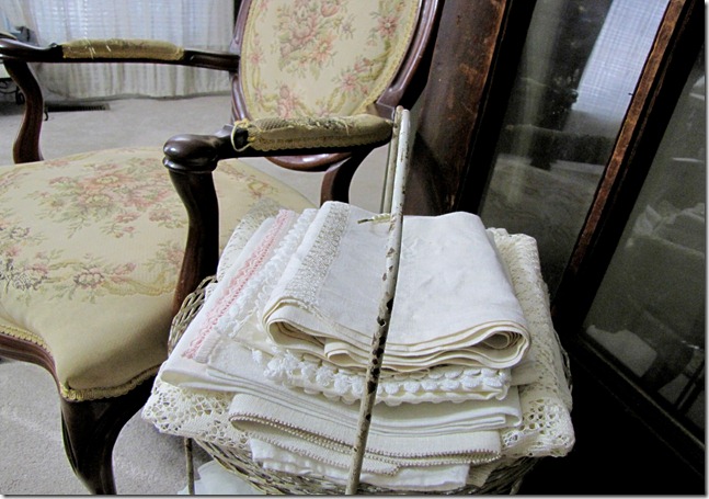 chair linens