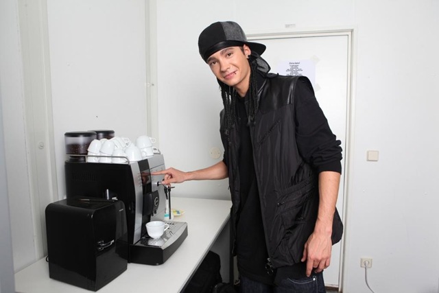 [413931_268136139918286_129059640492604_631472_514895463_o%255B3%255D.jpg]