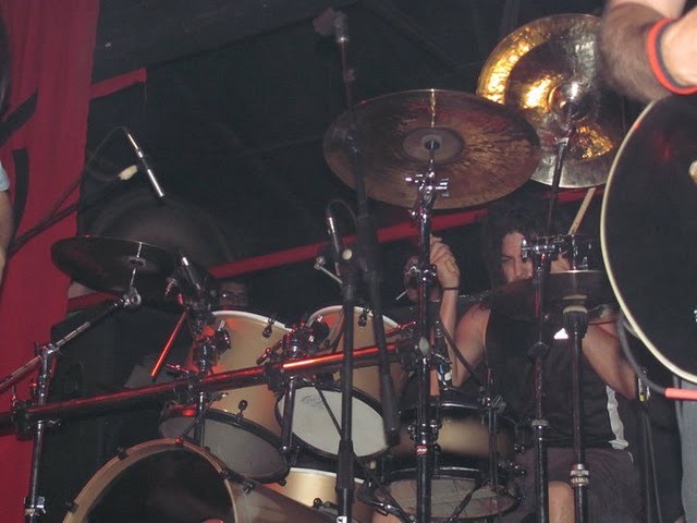 [18-12-2010%2520By%2520Solucha%2520Adriel%2520%252816%2529%255B2%255D.jpg]